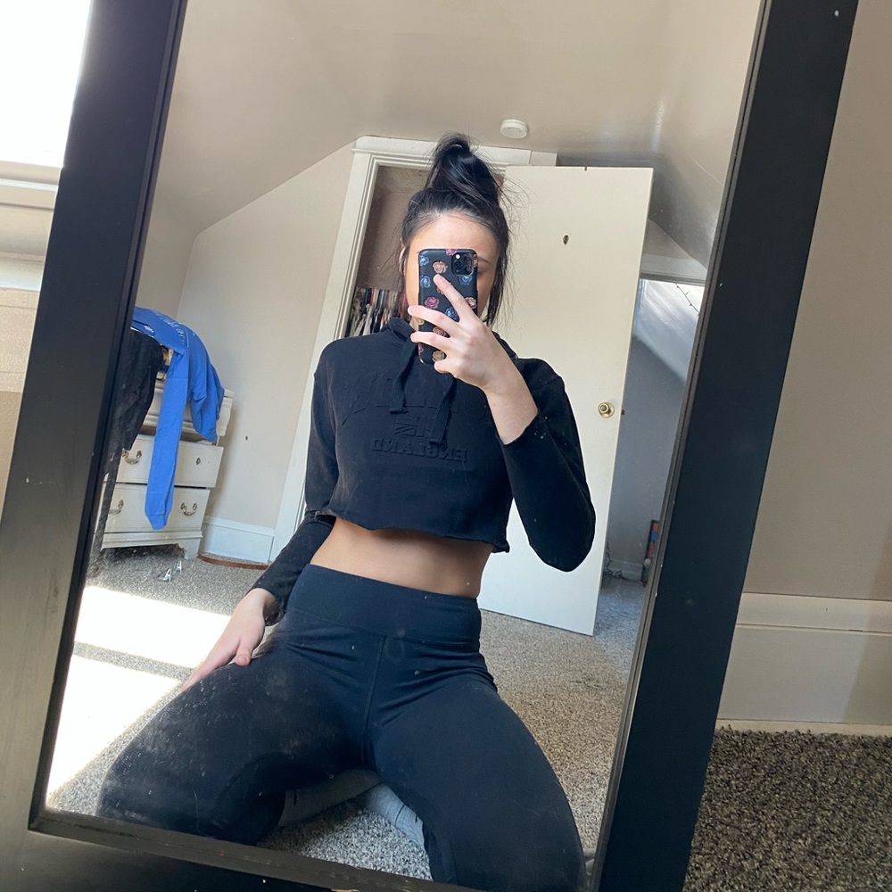 Crop Top London Hoodie! Never worn!